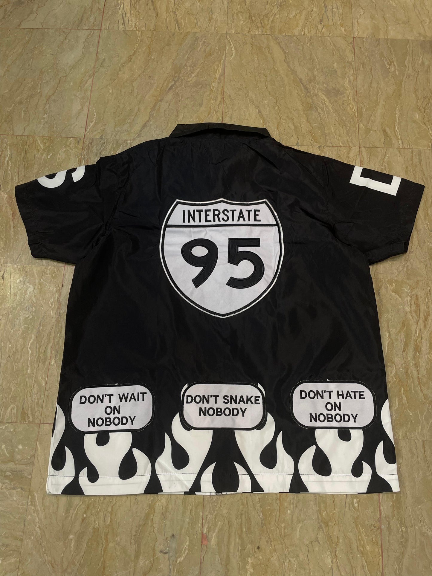BLACK INTERSTATE FLAME SET